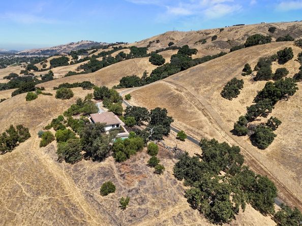 17101 Kruse Ranch Lane, Morgan Hill CA 95037