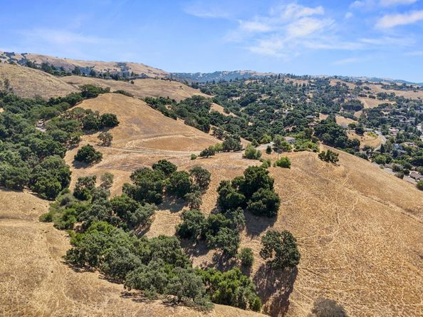 17101 Kruse Ranch Lane, Morgan Hill CA 95037