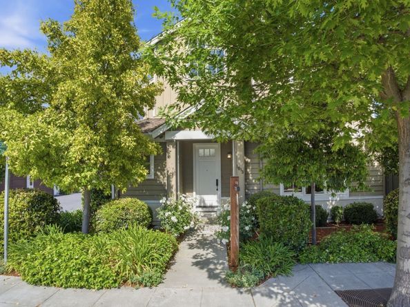 1613 Kentfield, Redwood City CA 94061