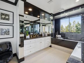 1330 University Drive 92, Menlo Park CA 94025