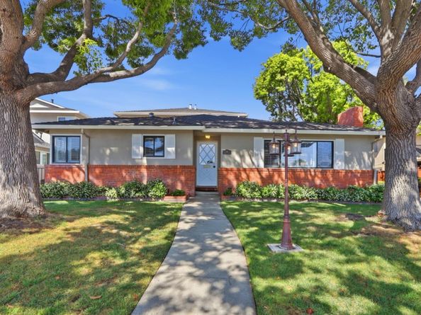 94 Roxbury Street, Santa Clara CA 95050