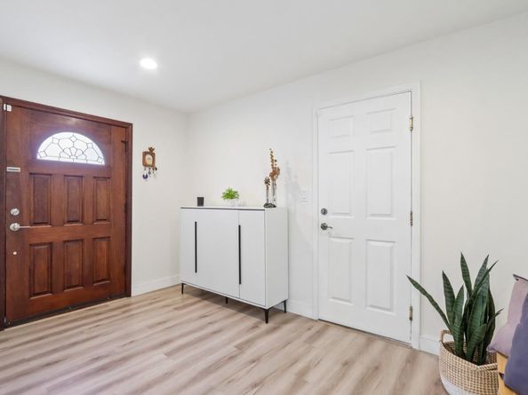 3131 Ensalmo Avenue, San Jose CA 95118