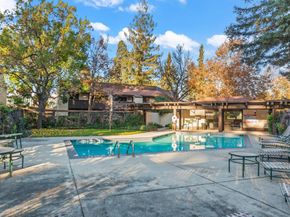 999 W Evelyn Terrace 54, Sunnyvale CA 94086