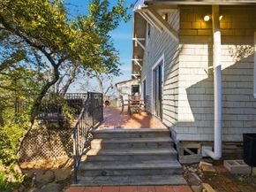 8 Central Court, Los Gatos CA 95030