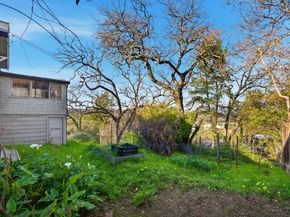 8 Central Court, Los Gatos CA 95030