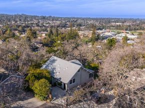 8 Central Court, Los Gatos CA 95030
