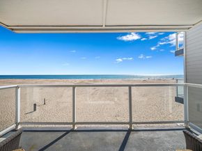 22130 E Cliff Drive 2A, Santa Cruz CA 95062