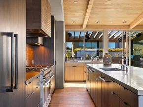 1122 W Cliff Drive, Santa Cruz CA 95060