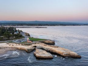 1122 W Cliff Drive, Santa Cruz CA 95060