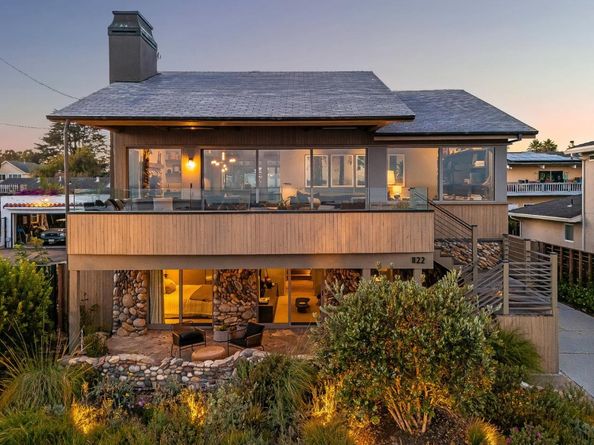 1122 W Cliff Drive, Santa Cruz CA 95060