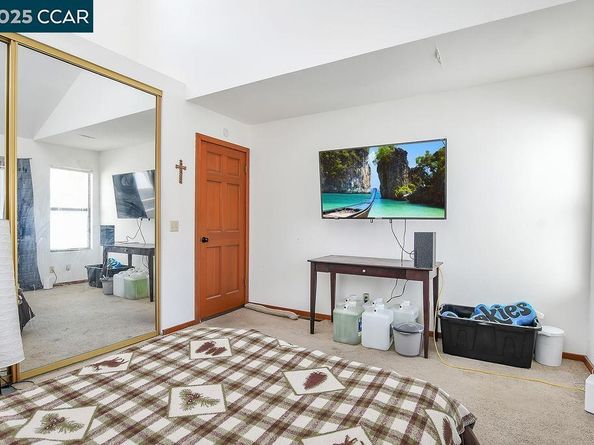 130 Creekside Court, El Sobrante CA 94803