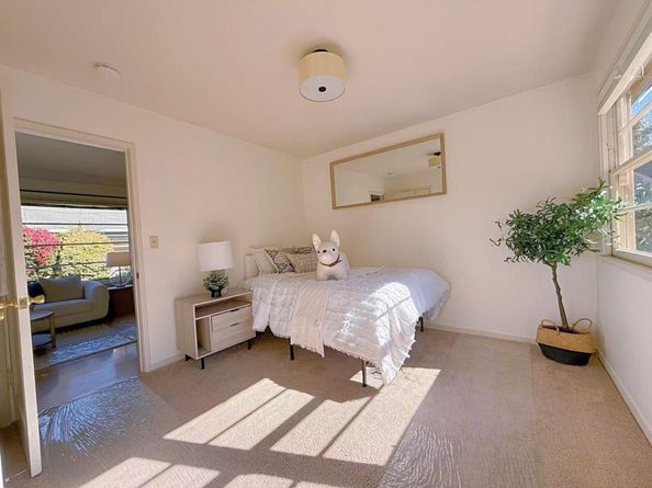 1031 Amarillo Avenue, Palo Alto CA 94303