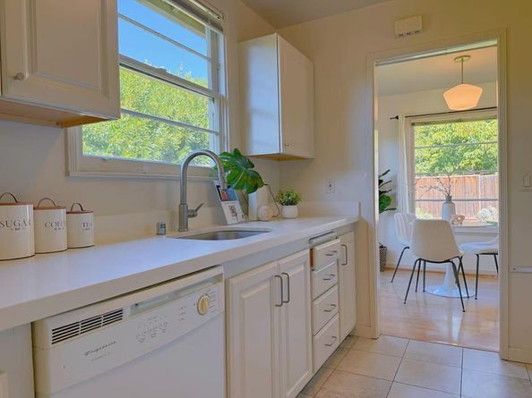 1031 Amarillo Avenue, Palo Alto CA 94303