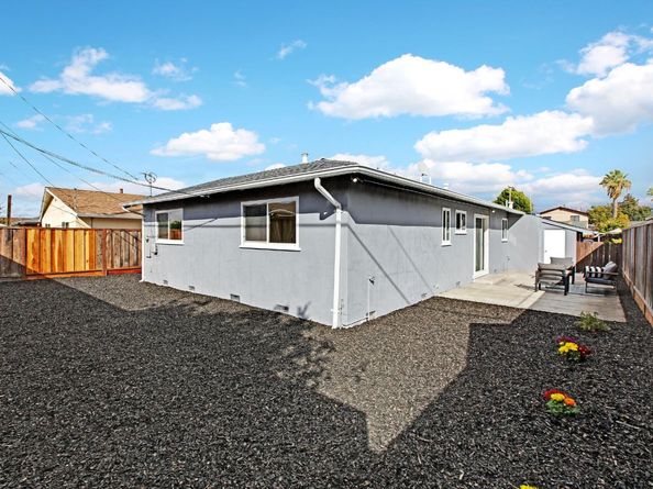 2176 San Rafael Avenue, Santa Clara CA 95051