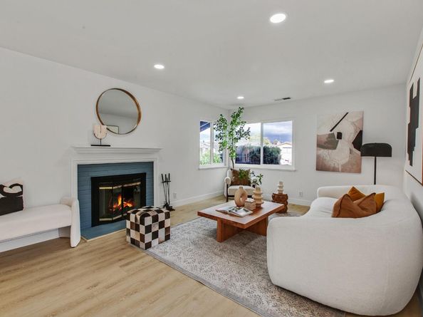 2176 San Rafael Avenue, Santa Clara CA 95051