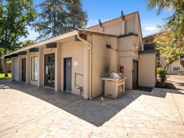 1087 MURRIETA Boulevard 242, Livermore CA 94550