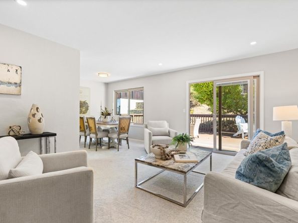 1136 Oddstad Boulevard, Pacifica CA 94044