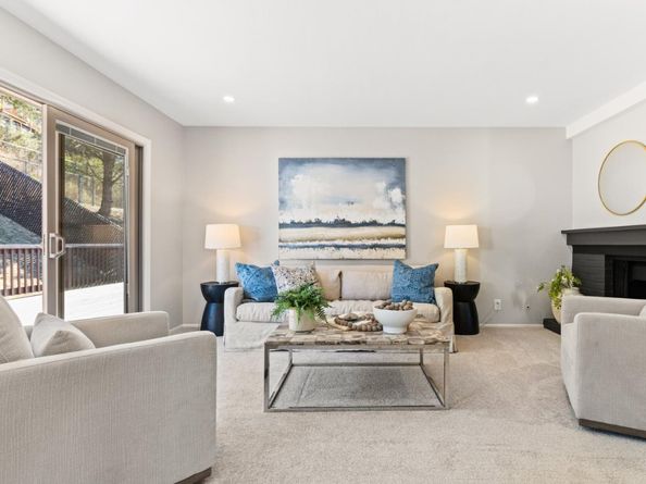 1136 Oddstad Boulevard, Pacifica CA 94044