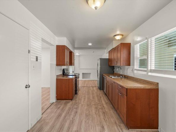 10101 Richwood Drive, Cupertino CA 95014