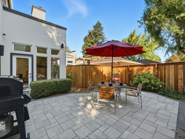 1962 Menalto B, Menlo Park CA 94025