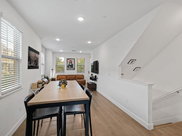 601 Cinnamon Circle, Mountain View CA 94043