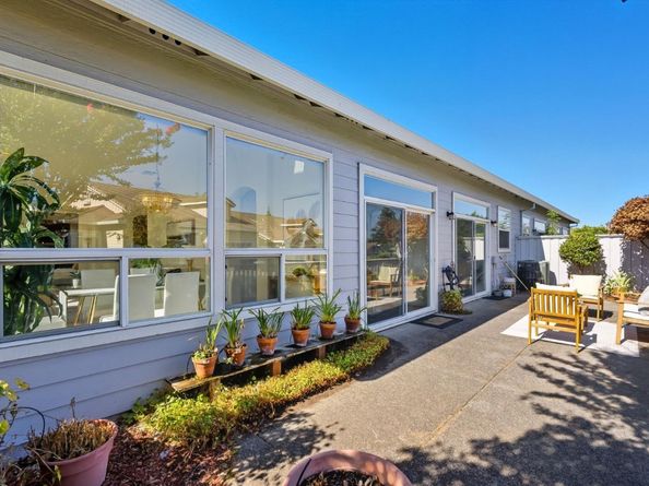 2044 Folle Blanche Drive, San Jose CA 95135