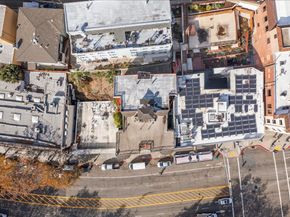 Grand, Oakland CA 94610