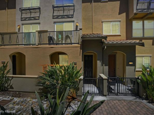 566 Almaden Walk Loop, San Jose CA 95125