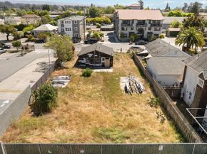 719 Darwin Street, Santa Cruz CA 95062