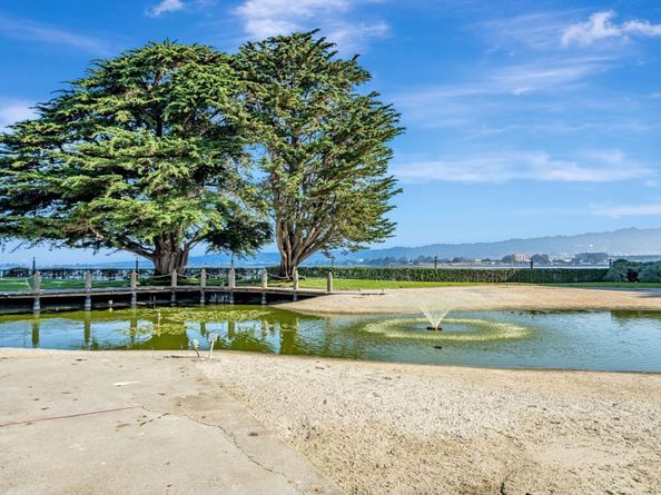 4 Anchor Drive F230, Emeryville CA 94608