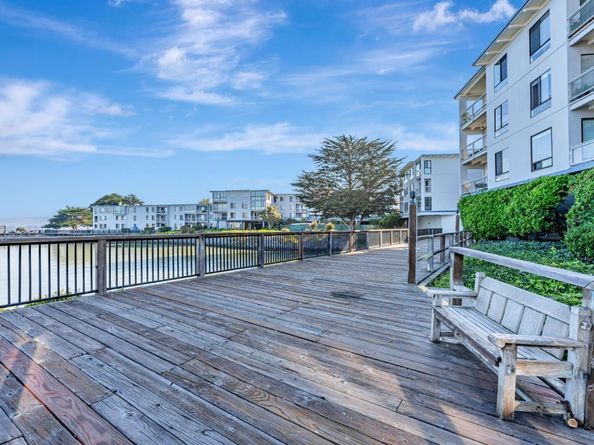 4 Anchor Drive F230, Emeryville CA 94608