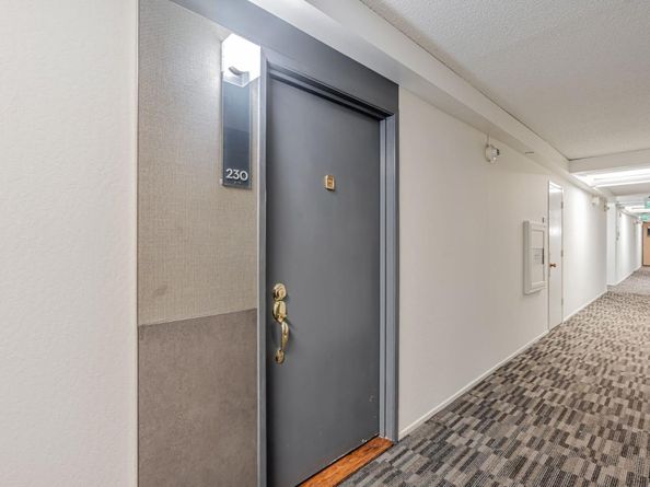 4 Anchor Drive F230, Emeryville CA 94608