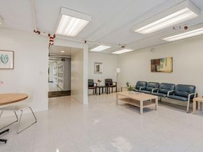 4 Anchor Drive F230, Emeryville CA 94608