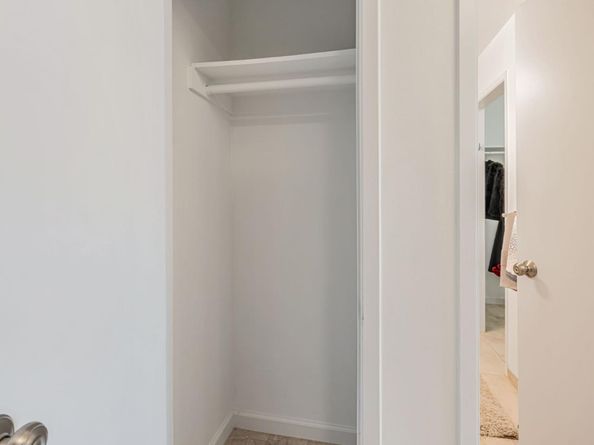 4 Anchor Drive F230, Emeryville CA 94608