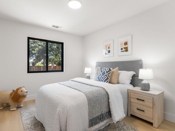 120 Abelia Way, East Palo Alto CA 94303