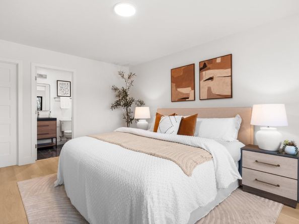 120 Abelia Way, East Palo Alto CA 94303