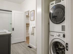 26 W 4th Avenue 1, San Mateo CA 94402