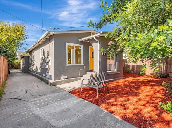 1521 80th Avenue, Oakland CA 94621