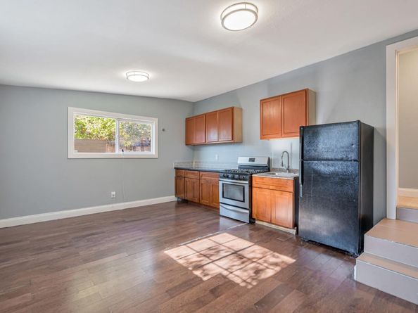 1521 80th Avenue, Oakland CA 94621