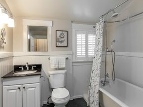 2131 Harvard Street, Palo Alto CA 94306