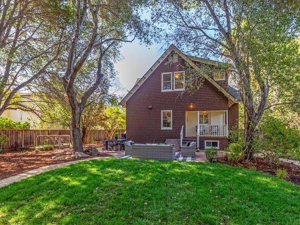 2131 Harvard Street, Palo Alto CA 94306