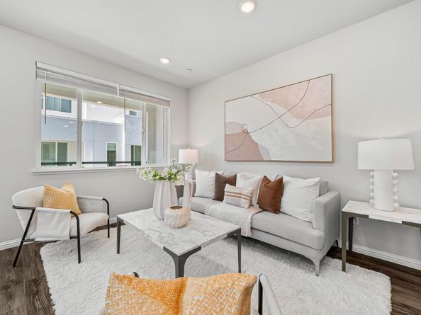 559 Apricot Way, San Jose CA 95133