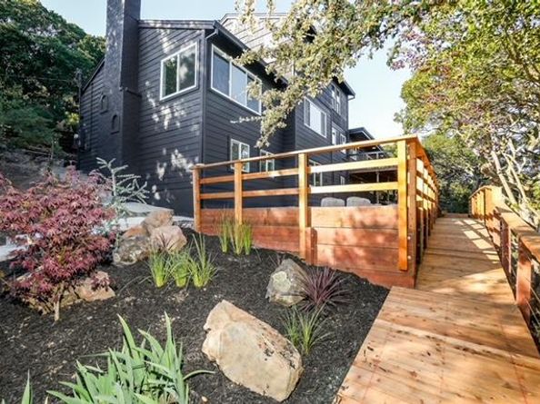 4346 Short Hill Road, Oakland CA 94605