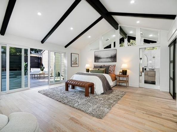 4346 Short Hill Road, Oakland CA 94605
