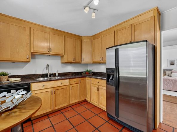 832 Holly Road, Belmont CA 94002