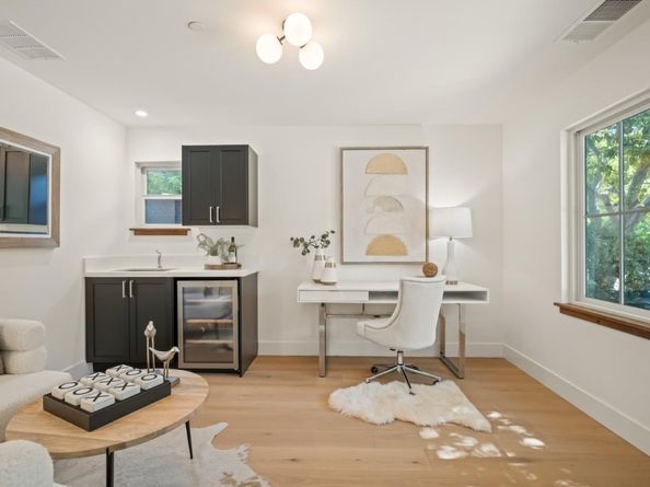 911 Peggy Lane, Menlo Park CA 94025
