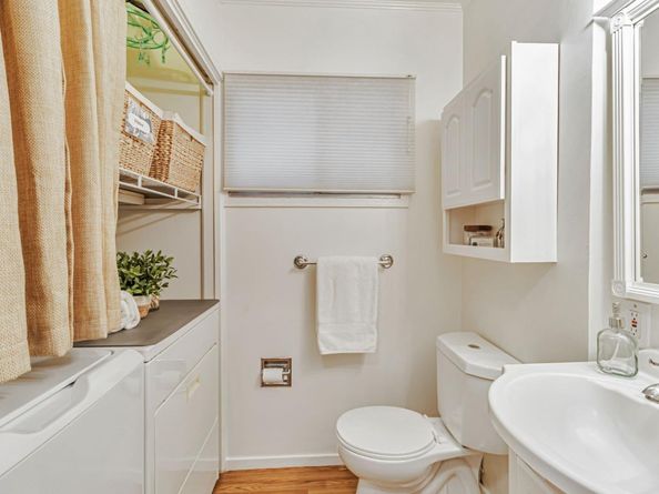 1400 Oakhurst Avenue, San Carlos CA 94070