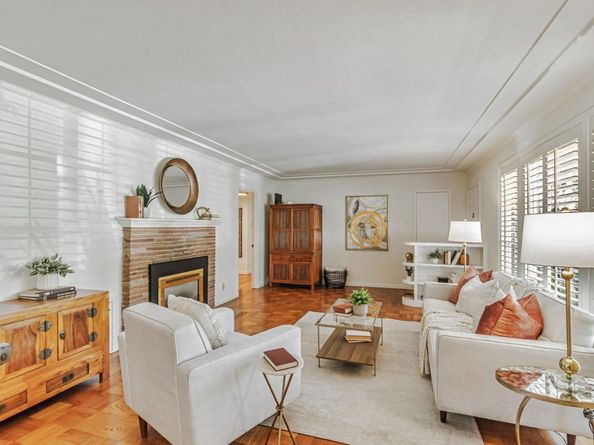 1400 Oakhurst Avenue, San Carlos CA 94070