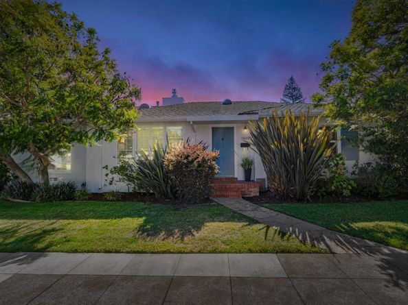 1400 Oakhurst Avenue, San Carlos CA 94070