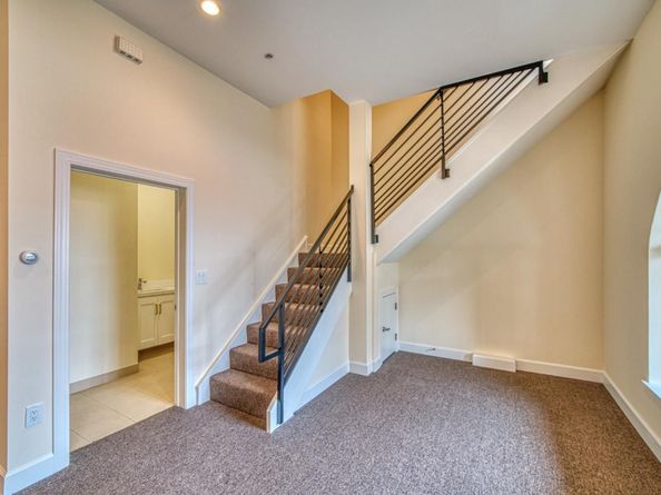 89 Goethe Street 2, Daly City CA 94014